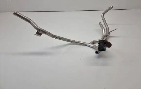 Land Rover Range Rover Sport L494 Engine coolant pipe/hose JPLA18C553DD