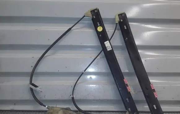 Audi A6 S6 C6 4F Front window lifting mechanism without motor 4F0837462A