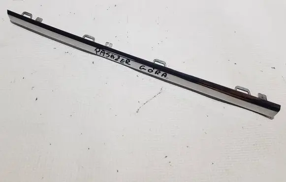 Mercedes-Benz CLS C218 X218 Front grill LISTWAR