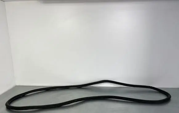 Audi Q7 4M Front door rubber seal 4M0833721
