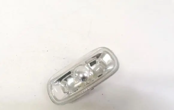 Audi A4 S4 B6 8E 8H Front fender indicator light 8E0949127