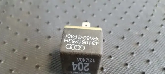 Audi A4 S4 B5 8D Other relay 431951253H