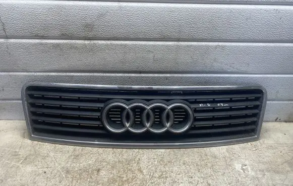 Audi A6 S6 C5 4B Quarter panel pressure vent 4B0853651F