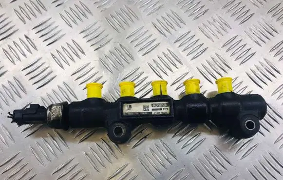 Peugeot Expert Fuel main line pipe 9654592680