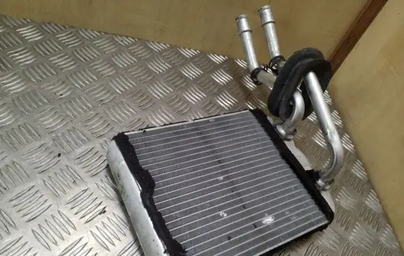 Volkswagen Touareg I Heater blower radiator 52495273 7H1819121