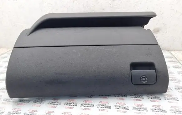 Audi A3 S3 8L Glove box 8L1857095