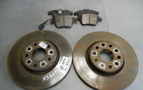 Volkswagen Eos Brake discs and calipers set 