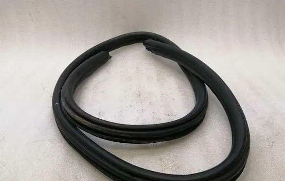 Porsche 911 997 Front door rubber seal 99753707504