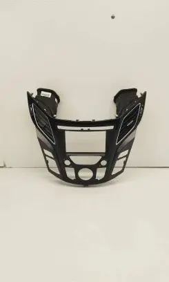 Hyundai i40 Dash center air vent grill U09C653810