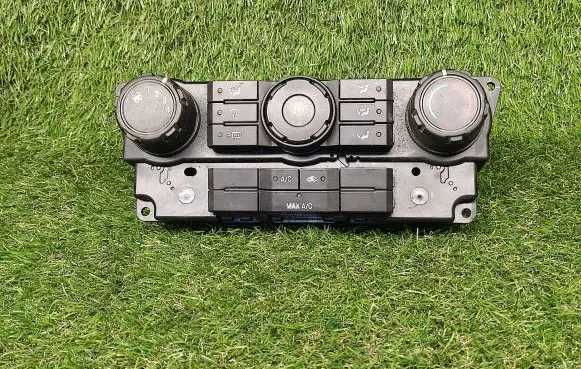 Ford Escape Climate control unit 8L8419980AJ