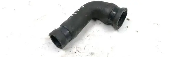 Audi A4 S4 B5 8D Engine coolant pipe/hose