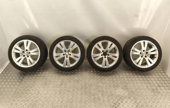 Mercedes-Benz C W204 R17 alloy rim