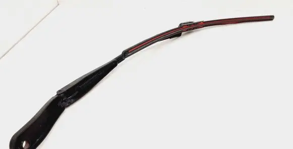 Volvo V70 Windshield/front glass wiper blade 31276002