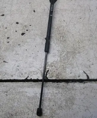 KIA Ceed Tailgate strut 81770-J7200