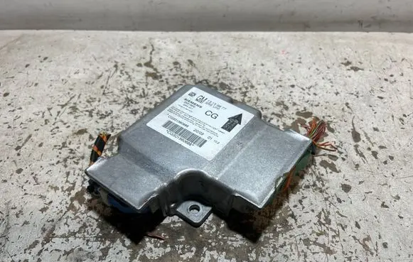 Opel Signum Airbag control unit/module 13159977 330518650 5WK43471