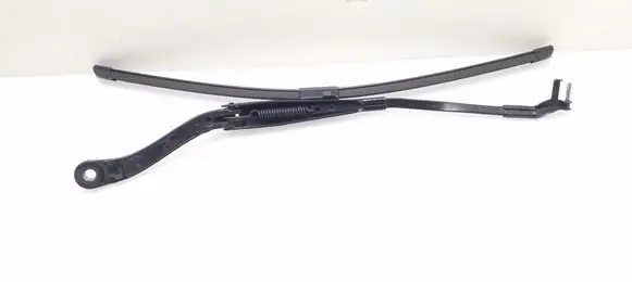 Mercedes-Benz C W204 Windshield/front glass wiper blade A2048200044