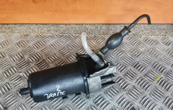 Opel Vivaro Fuel filter housing 8200780972