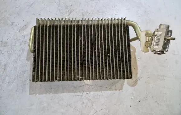 Mercedes-Benz CLS C219 Air conditioning (A/C) radiator (interior) A2118300458