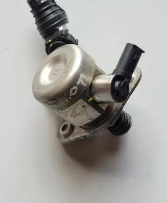 KIA Ceed Fuel injection high pressure pump 3532004250 9046020024 P11911603890