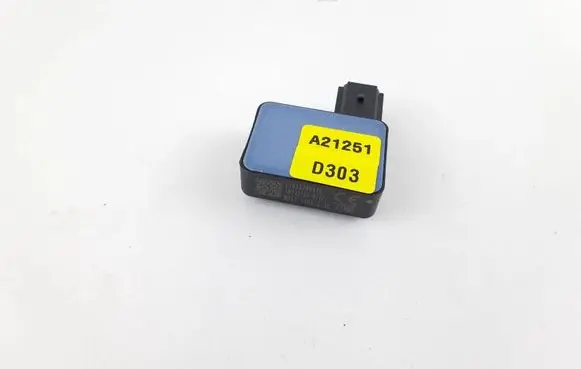 Ford Mustang Mach-E Aerial antenna amplifier MU5T14G618AC 2101120091C TN2337005172