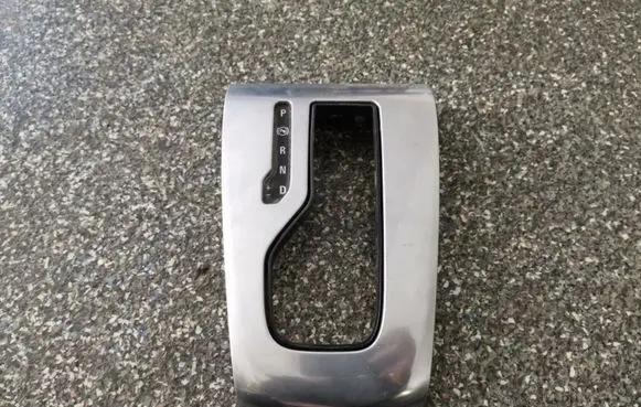 Opel Cascada Gear shifter surround trim plastic 39063050