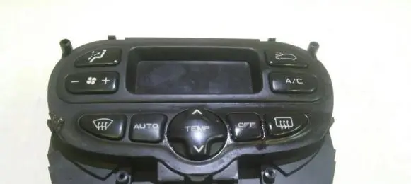 Peugeot 307 Climate control unit 216673905 21667390-5