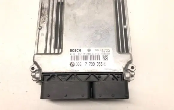 BMW 5 E60 E61 Engine control unit/module ECU 02810127547799855