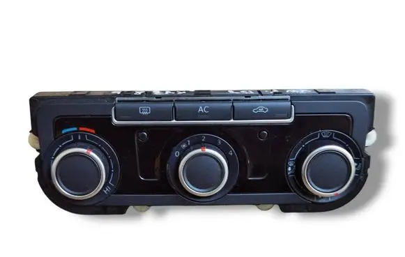 Volkswagen PASSAT B7 Air conditioning/heating control unit 5HB009751-70 7N0907426AM