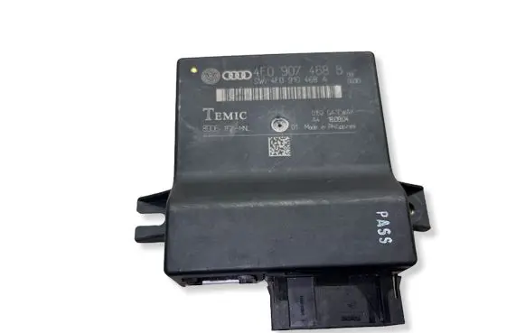 Audi A6 S6 C6 4F Gateway control module 4F0907468B