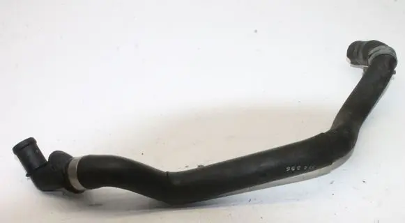 Mercedes-Benz CLS C219 Engine coolant pipe/hose A2118302796