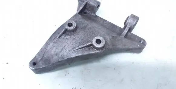 Audi A6 S6 C5 4B A/C compressor mount bracket 059260885F