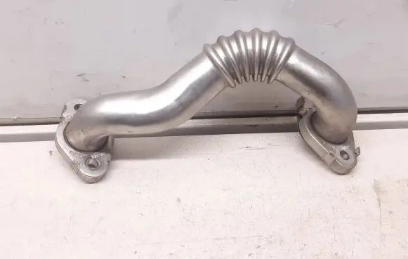 Audi A1 EGR valve line/pipe/hose 03L131521Q
