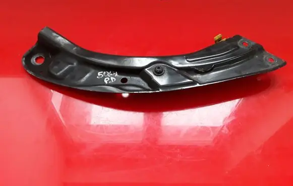 Seat Toledo IV (NH) Top upper radiator support slam panel 5JA805932A KA10737