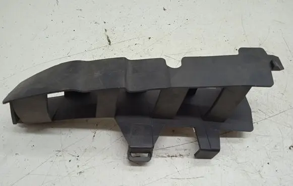 Peugeot 208 Front bumper mounting bracket 9673872880