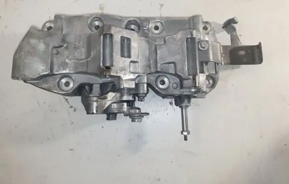 BMW X5 F15 Generator/alternator bracket 8506863
