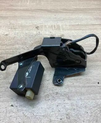 BMW 5 E39 Tailgate/trunk/boot lock/catch/latch 8384069 8238469