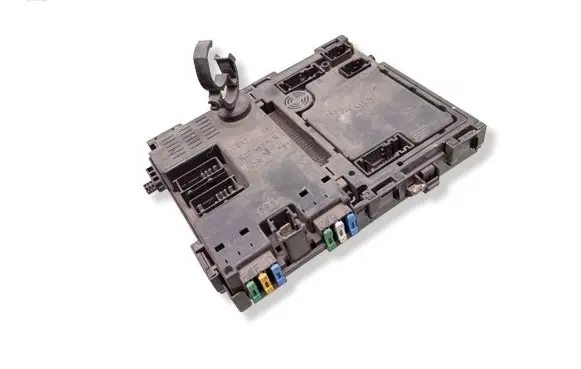 Peugeot 206 Comfort/convenience module 