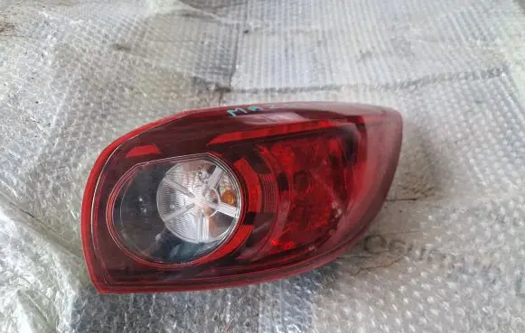 Mazda 3 II Rear/tail lights B45C51150