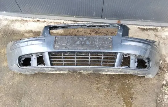 Volvo V50 Front bumper