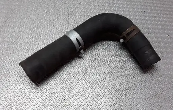 Toyota Auris 150 Engine coolant pipe/hose