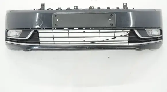 Volkswagen PASSAT B7 Front bumper B7270426ZP
