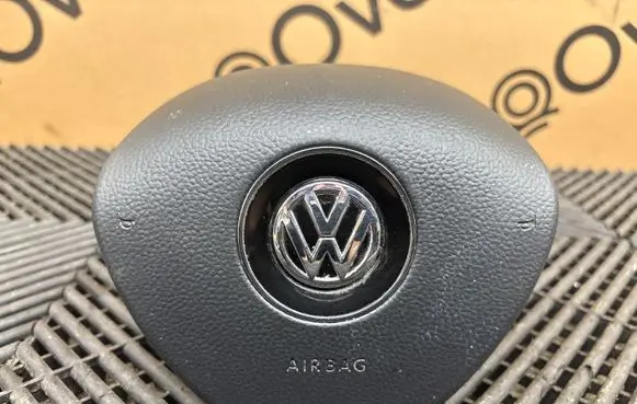 Volkswagen PASSAT B8 Steering wheel airbag 5G0880201S 621304201 5G0201