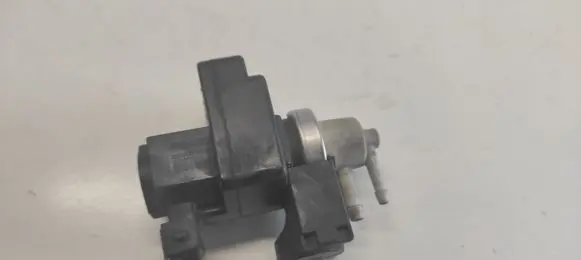 Renault Scenic II - Grand scenic II Turbo solenoid valve 8200270 721903