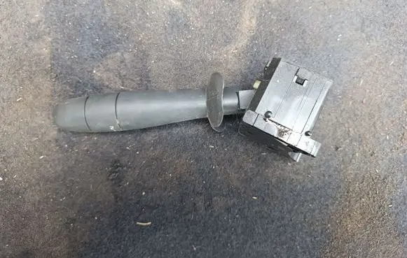 Opel Vivaro Wiper control stalk 91167047E