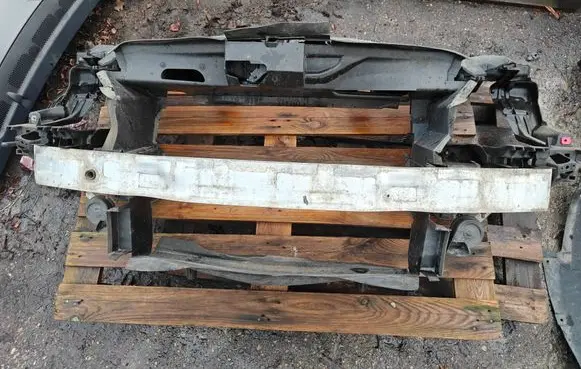 Mercedes-Benz B W245 Radiator support slam panel