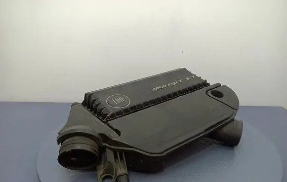 Fiat Punto (199) Air filter box 51816590