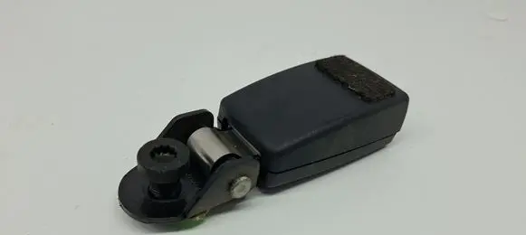 Audi Q7 4L Rear seatbelt buckle 4L0858491A