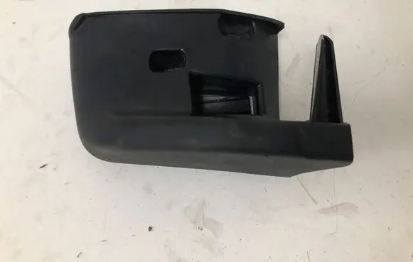 Audi Q5 SQ5 Seat belt trim 8R0857792