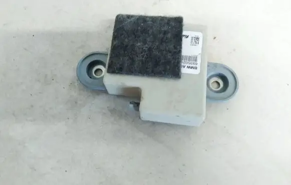 BMW 7 E65 E66 Antenna control unit 693502401 6935024-01