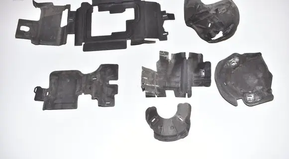 BMW i3 Heat shield in engine bay 7616378 8601200 7644221